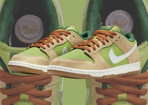 nike sb dunk low replica|nike sb dunk low escargot.